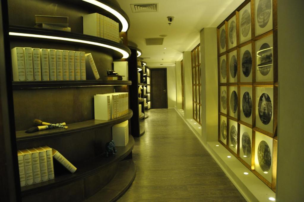 Beijing Springs Valley Hotel Екстер'єр фото