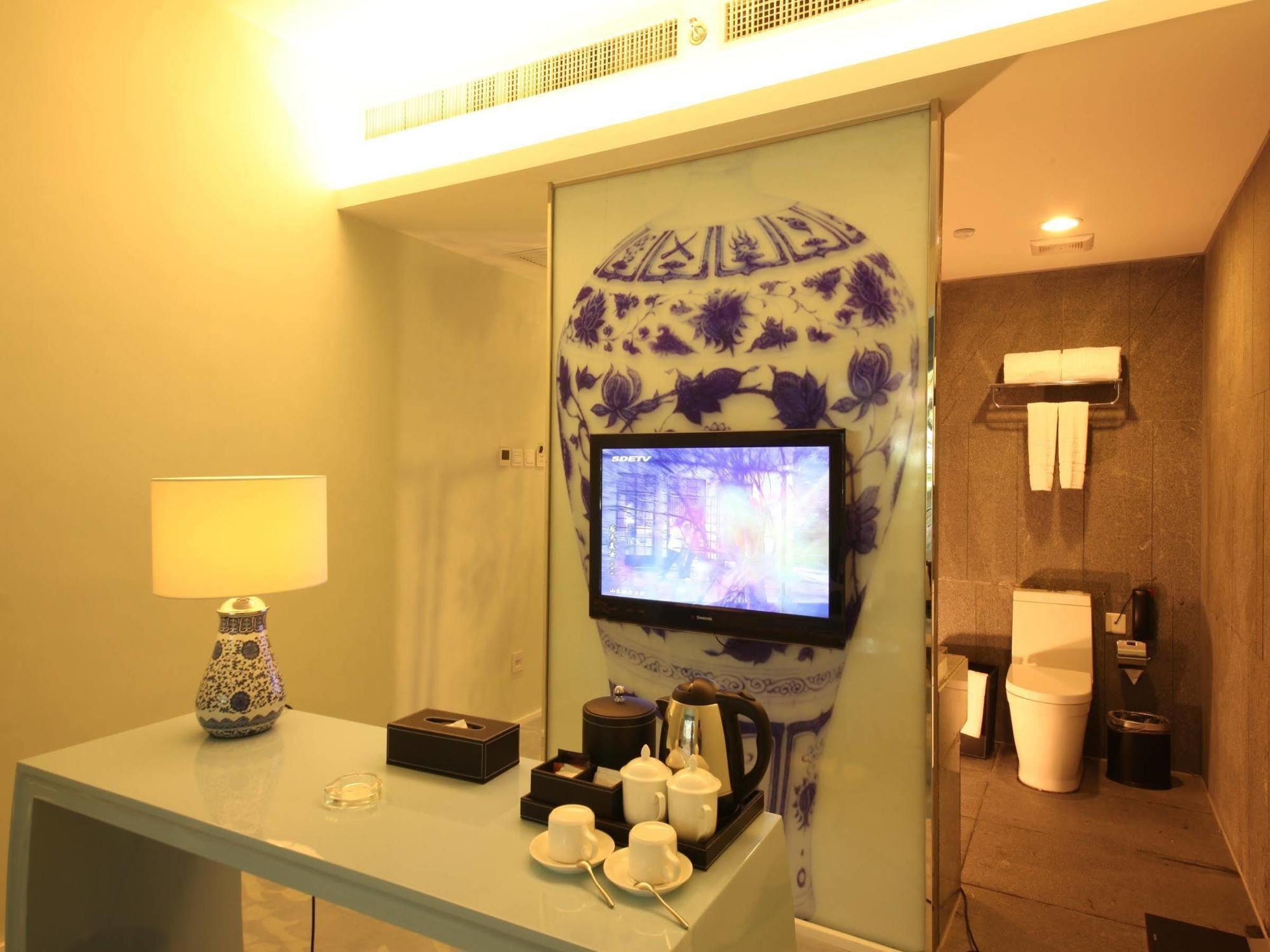 Beijing Springs Valley Hotel Екстер'єр фото